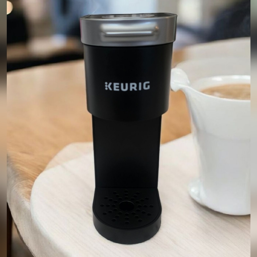 Keurig Matte Black Hot Beverage K-Mini Single Serve Coffee Maker K-Cup - Picture 14 of 16